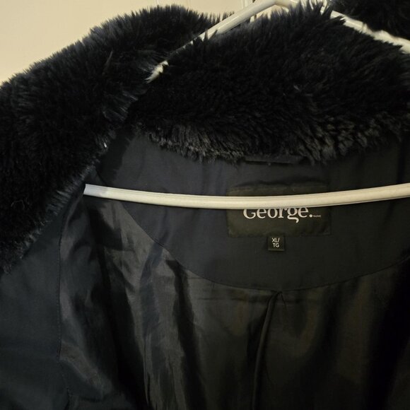 George winter coat xlarge - Picture 3 of 3